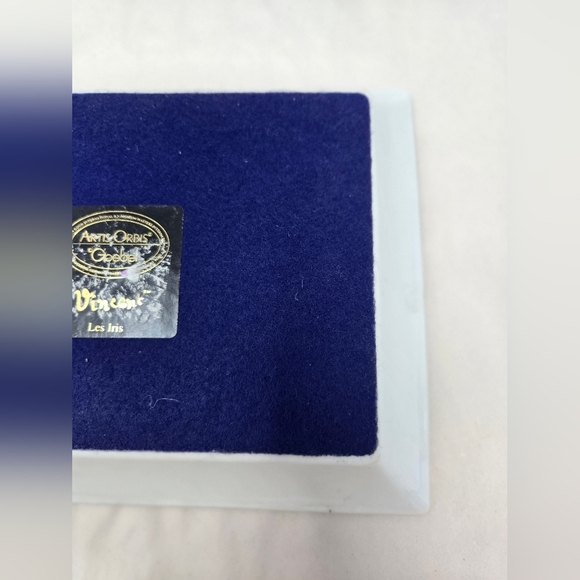 Vintage Goebel Ceramic Dish Featuring The Les Iris Painting By Vincent Van Gogh - Picture 9 of 14